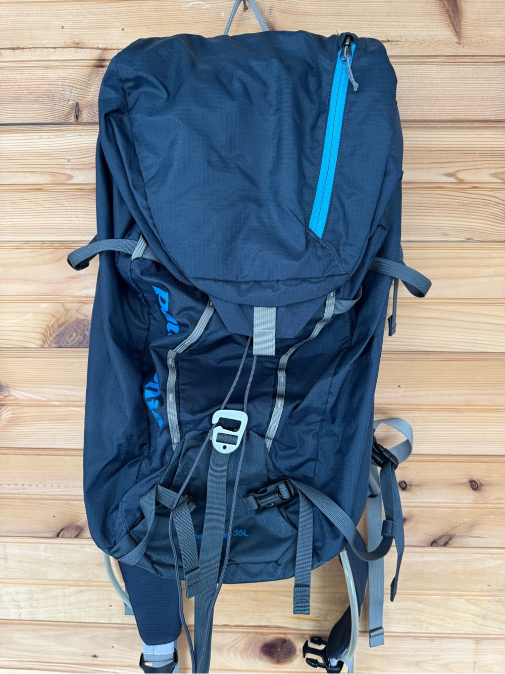 PATAGONIA | Ascensionist 35L Climbing Backpack 35L Navy Blue Alpine Hiking Pack - Picture 4 of 9